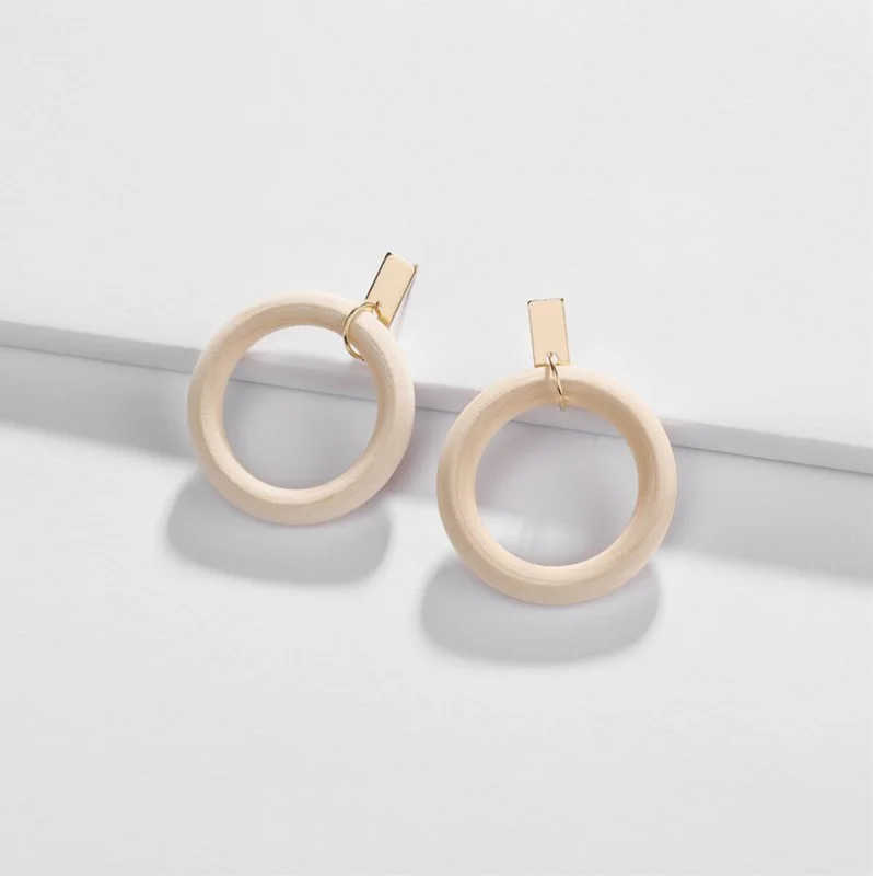2026_05_03_2309567