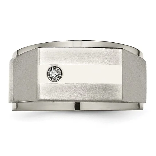 joyjewelers-1202605031617152189813